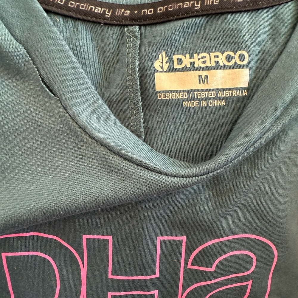 DHaRCO tech tee - Picture 3 of 3